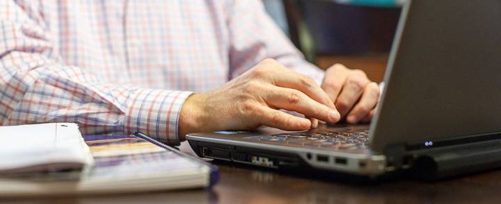 Technology in library services picture