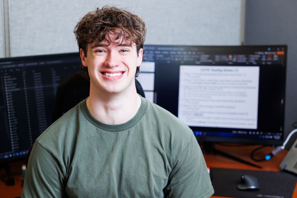 Bachelor's Information Systems Database